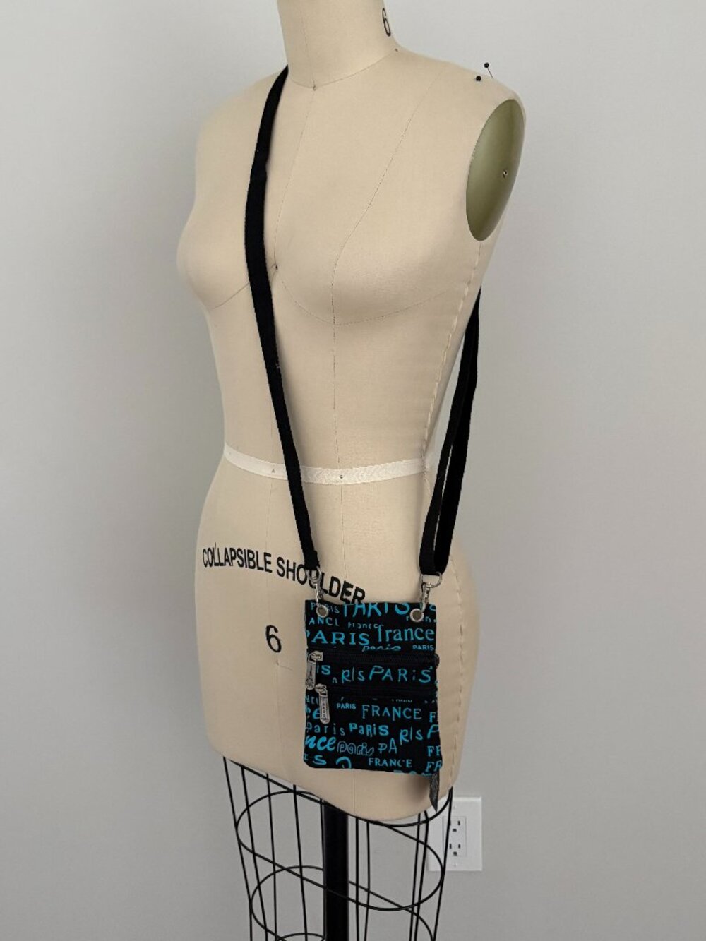 Paris France Black & Blue Canvas Tour Souvenir Graphic Crossbody Travel Bag
